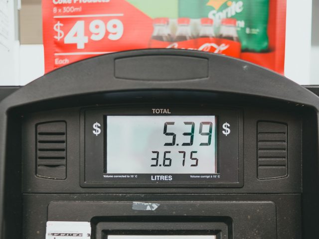 Les automobilistes de Lille confrontés à la hausse des carburants