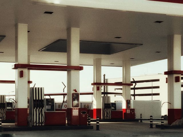 20% des stations-service à sec : comment éviter la panne sèche ?