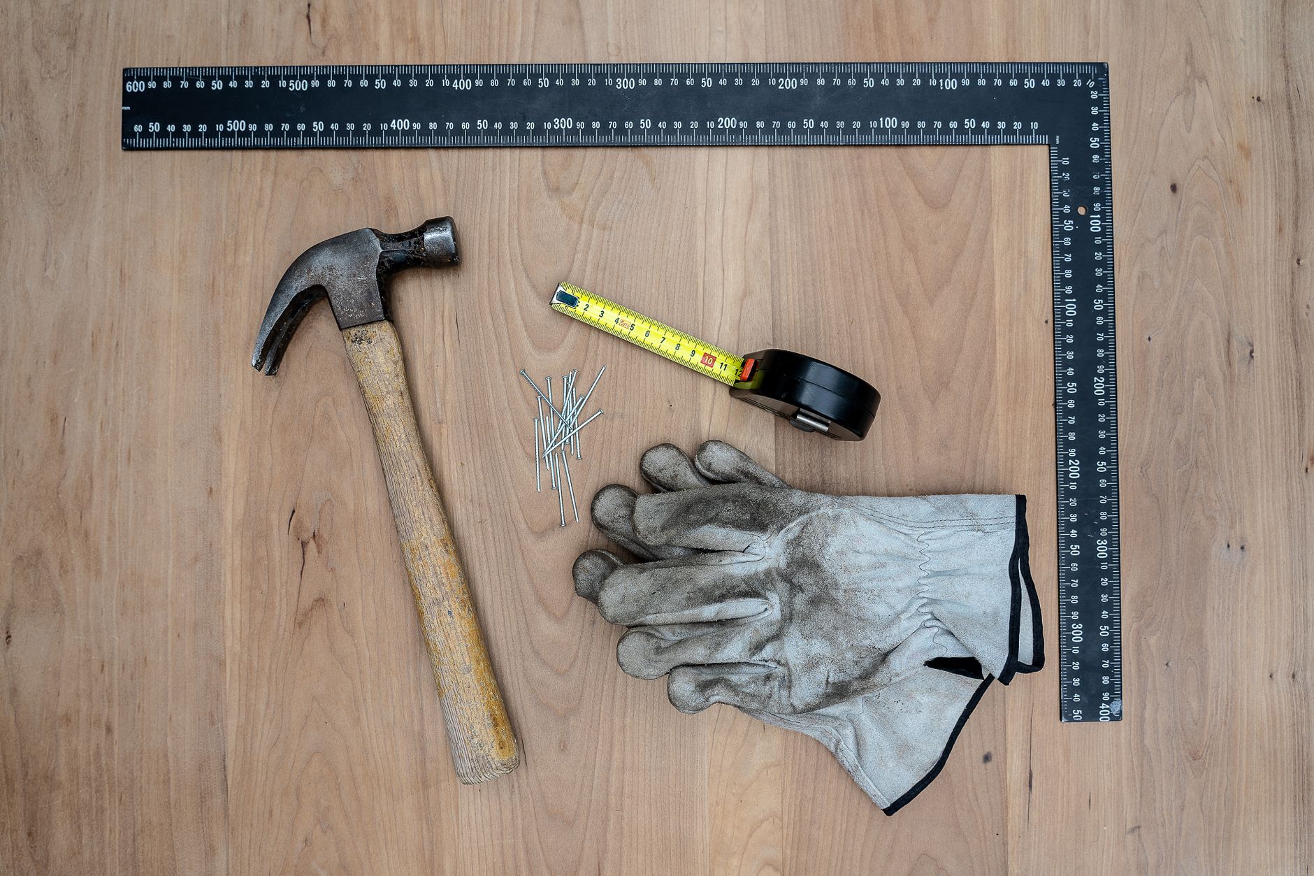 Outils indispensables pour petits travaux à la maison
