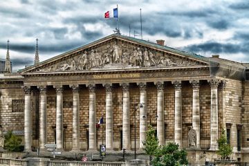 Loi de finances 2027 : mesures pour ménages et entreprises