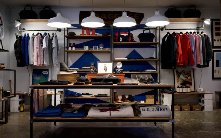 Dès cet hiver, le dilemme des commerçants parisiens face aux fêtes